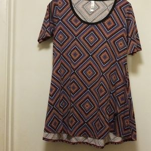 HTF Lularoe small Perfect T
